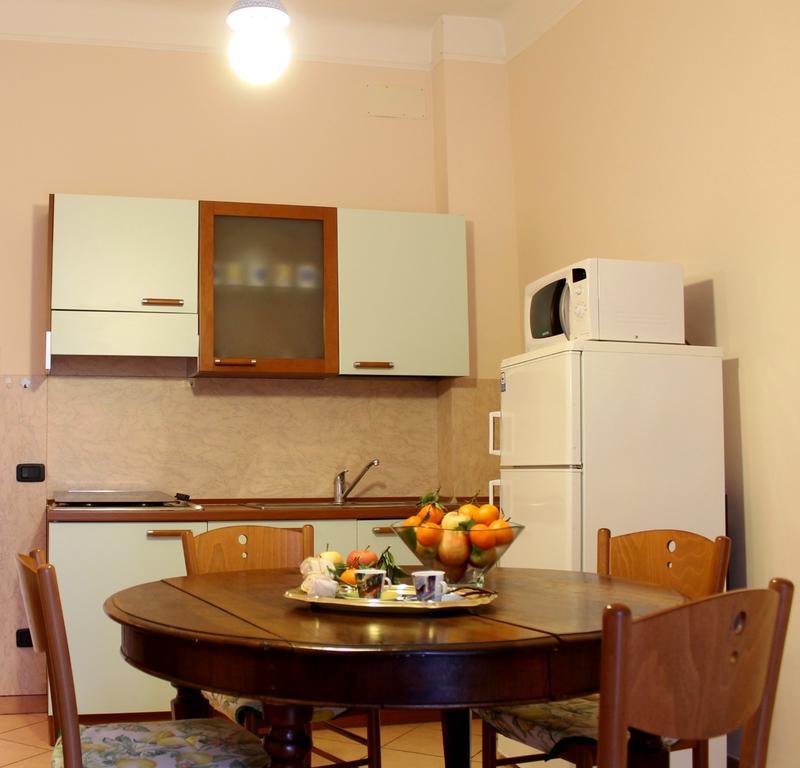 House Betty By Holiday World Albisola Superiore Exterior foto